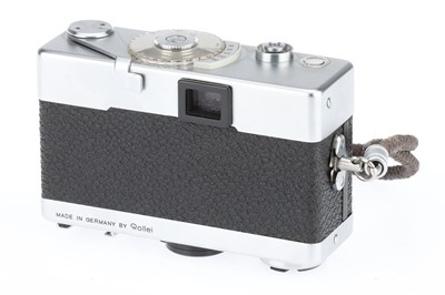 Lot 88 - A Rollei 35 B 35mm Viewfinder Camera