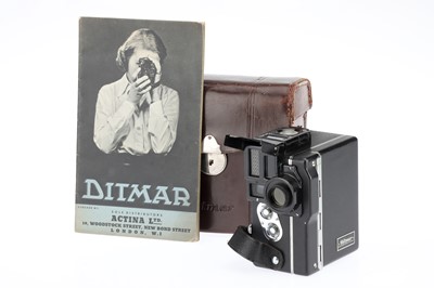 Lot 520 - A Ditmar Photocell Double 8 8mm Motion Picture Camera
