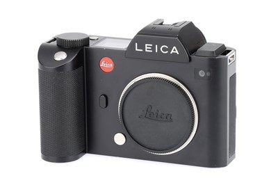 Lot 43 - A Leica SL Type 601 Mirrorless Digital Camera Body