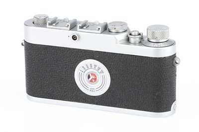 Lot 28 - A Leica Ig Body