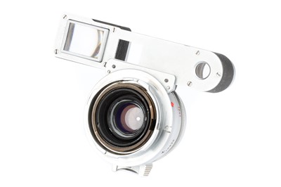 Lot 22 - A Leitz Summaron f/2.8 35mm Lens