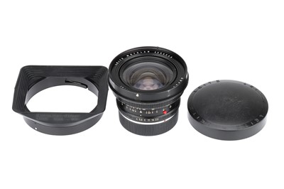 Lot 37 - A Leitz Super-Angulon-R f/4 21mm Lens