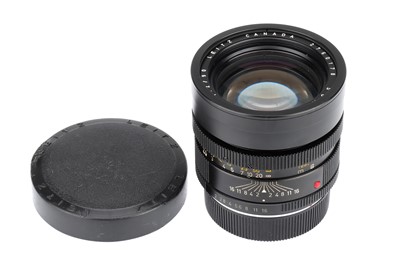 Lot 40 - A Leitz Summicron-R f/2 90mm Lens