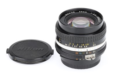 Lot 86 - A Nikon Ai Nikkor f/3.5 20mm Lens