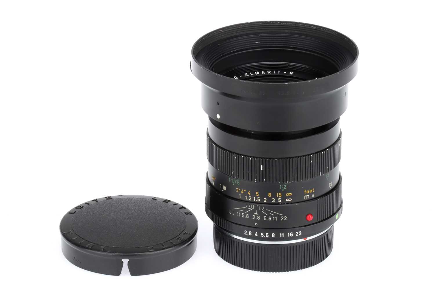 Lot 38 - A Leitz Macro-Elmarit-R f/2.8 60mm Lens