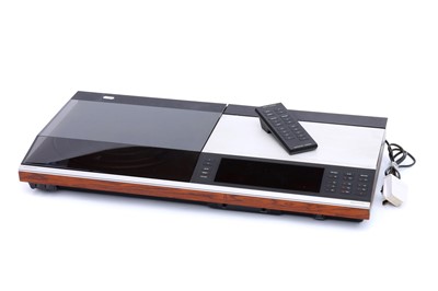 Lot 905 - A Bang & Olufsen Beocenter 7007 Turntable