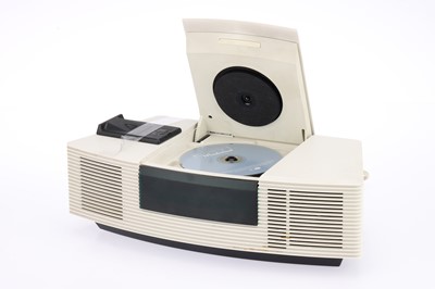Lot 747 - A Bose Wave Model AWRC2P CD Player