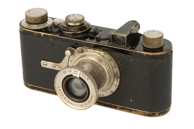 Lot 127 - A Leica I Model A Elmax Camera