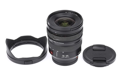 Lot 152 - A Panasonic Lumix S Pro f/4 16-35mm Lens