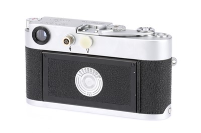 Lot 4 - A Leitz Wetzlar Leica M3 Rangefinder Camera