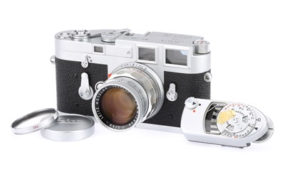 Lot 4 - A Leitz Wetzlar Leica M3 Rangefinder Camera