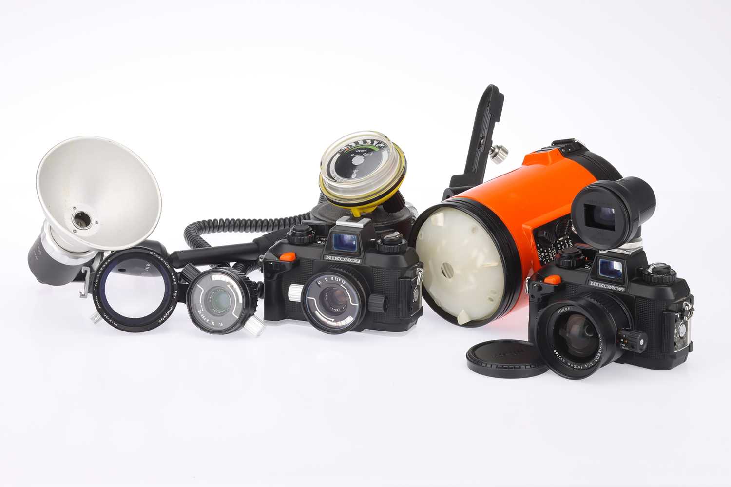 Lot 71 - A Selection of Nikon Nikonos IV-A Underwater 35mm Cameras