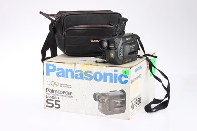 Lot 724 - A Panasonic VHS-C NV-5SB Camcorder Video Camera Outfit