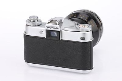 Lot 80 - A Voigtlander Bessamatic 35mm SLR Camera with Zoomar Lens