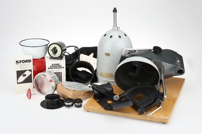 Lot 476 - A Collection of Gnome Enlarger and Darkroom Components