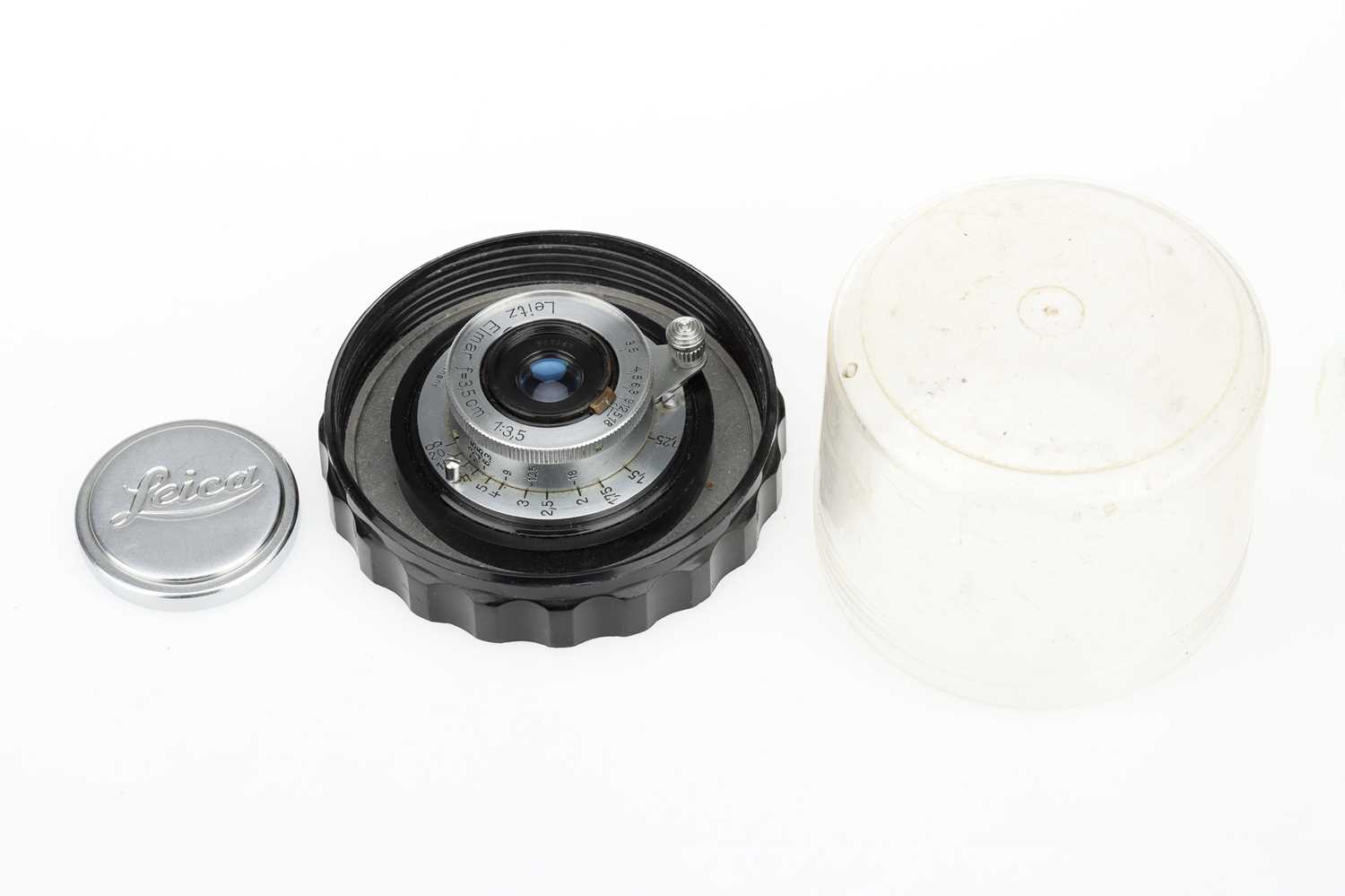 Lot 15 - A Leitz Elmar f/3.5 35mm Lens