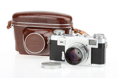 Lot 26 - A Zeiss Ikon Contax IIA 35mm Rangefinder Camera