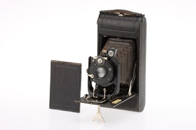 Lot 335 - An Early Folding Plate and Roll Film Camera
