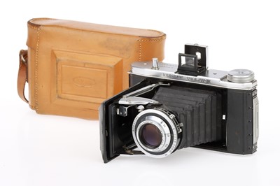 Lot 85 - A Kershaw Curlew III Medium Format Camera