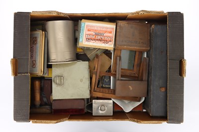 Lot 469 - A Mixed Selection of Early Darkroom Tools & Devices