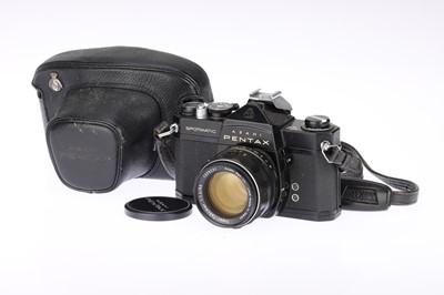Lot 252 - A Black Asahi Pentax Spotmatic SP 35mm SLR Camera
