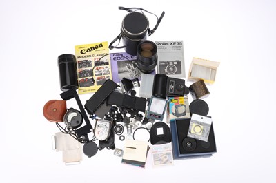 Lot 464 - A Mixed Selection of Camera Accessories