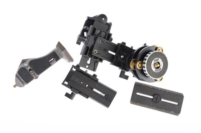 Lot 495 - A Manfrotto 302 Panorama Tripod Head
