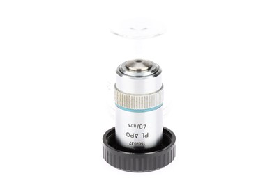 Lot 626 - Leitz Wetzlar PL APO 40 Microscope Objective