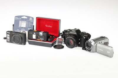 Lot 316 - A Mixed Selection of Various Camera