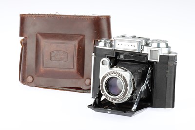 Lot 288 - A Zeiss Ikon Super Ikonta 533/16 Rangefinder Folding Camera