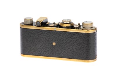 Lot 1 - A Leica Ia '4-digit' Camera