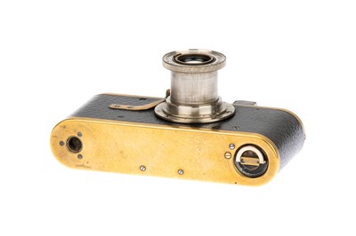 Lot 1 - A Leica Ia '4-digit' Camera