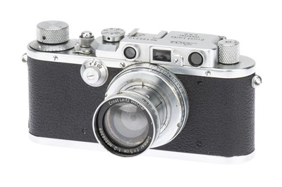Lot 11 - A Leica III 'Bright Chrome' Rangefinder Camera