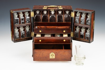 Lot 11 - An Early 19th Century Domestic Medicine Chest