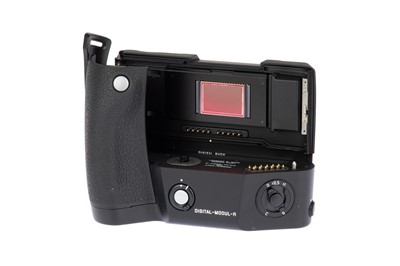 Lot 67 - A Leica Digital-Modual-R
