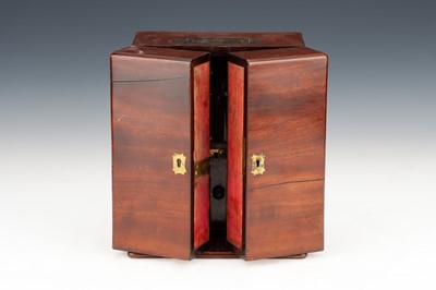 Lot 26 - An Early Victorian Medicine Chest