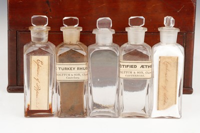Lot 27 - Victorian Domestic Medicine Chest