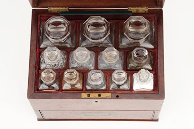 Lot 27 - Victorian Domestic Medicine Chest