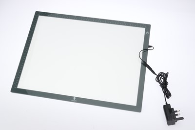 Lot 472 - A Daylight Large Lightbox