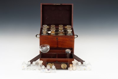 Lot 12 - A Good Victorian Domestic Medicine Chest