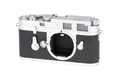 Lot 29 - A Leica M3 Rangefinder Body