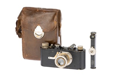 Lot 7 - A Leica Ia 'Hektor' Camera