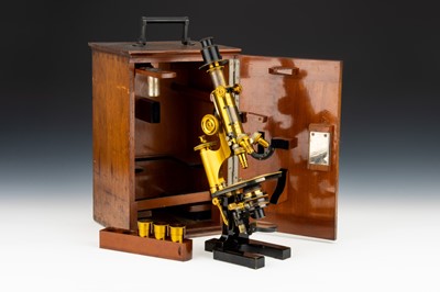 Lot 92 - A Carl Zeiss Jena Petrological Microscope With Important Provenance