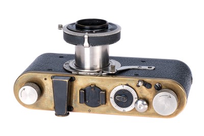 Lot 3 - A Leica Ib Compur Camera