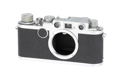 Lot 17 - A Leica IIf Rangefinder Body