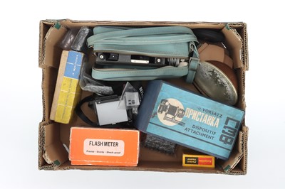 Lot 420 - A Mixed Selection of Photographica