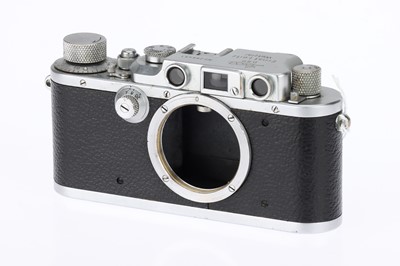 Lot 12 - A Leica IIIb 35mm Rangefinder Camera Body
