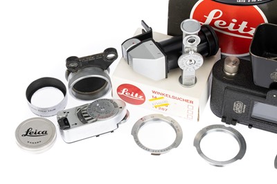 Lot 76 - A Selection of Leitz Leica Camera Accessories