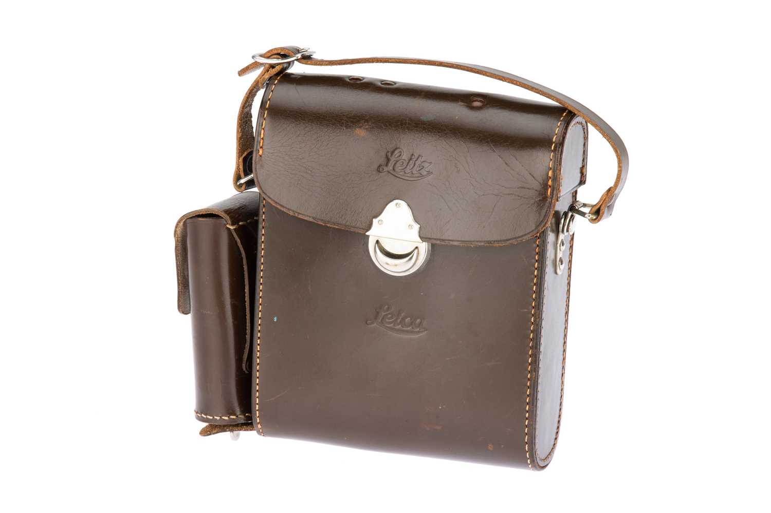 Lot 73 - A Late Leitz ETRIN Case
