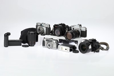 Lot 105 - A Group of 35mm Film Cameras